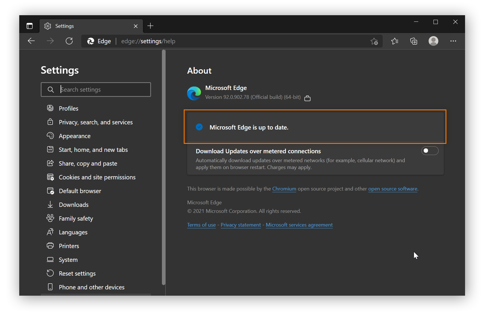 Una captura de pantalla del menú de actualizaciones de Microsoft Edge, que muestra que Microsoft Edge está actualizado.