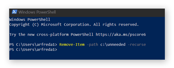 Una imagen del menú Inicio cuando se escribe «powershell».
