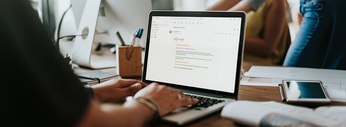 avast-email-scams-hero