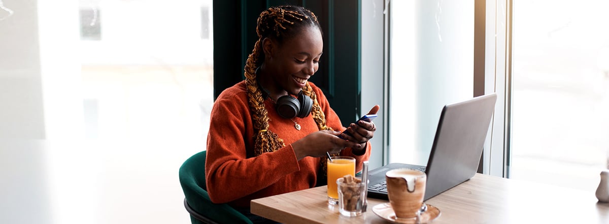 Academy-How-to-browse-safely-on-public-Wi-Fi-Hero