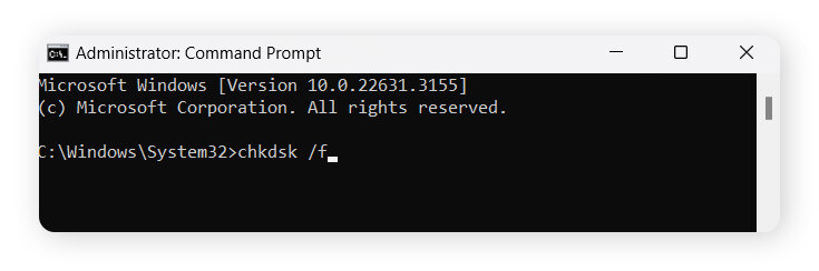 L’utilisateur a tapé « chkdsk /f » dans l’invite de commande.