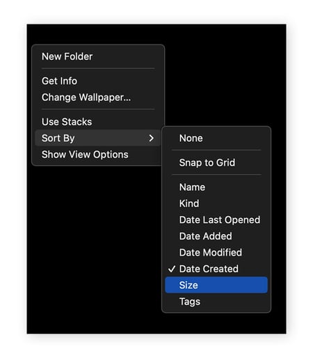 Sorting desktop items by size on macOS.