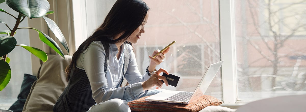 Academy-How-to-Contact-Credit-Bureaus-Hero