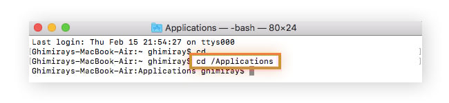  Navigation vers le répertoire d’une application en utilisant la commande « cd/ Applications » dans Terminal sous macOS Sonoma.
