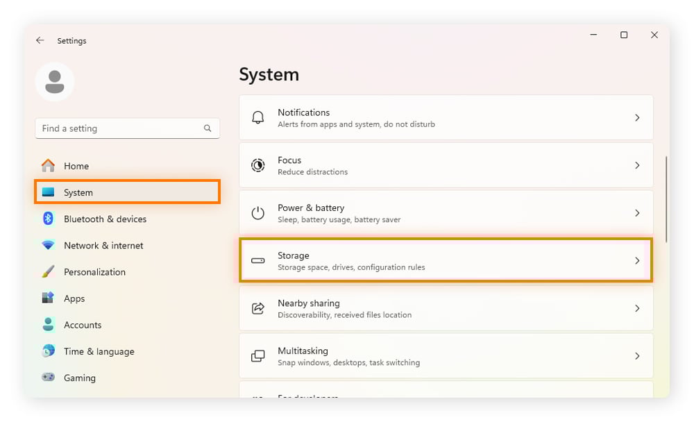 Navigating to Storage in System settings.