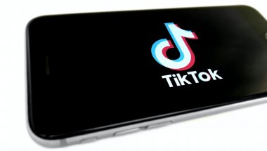 Ako si vymazať TikTok